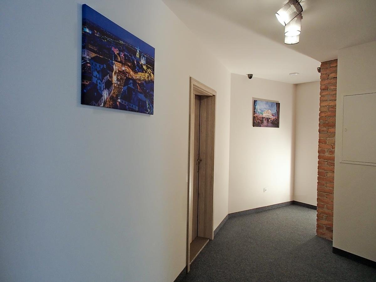 Pokoje Z Aneksami Orla 6 Lublin Exterior photo